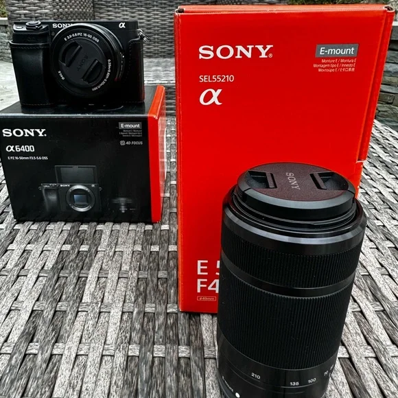 COPY - Sony Alpha 6400 Camera (Body+16-50mm Lens) AND 55-210mm f/4.5-6.3 Teleph…